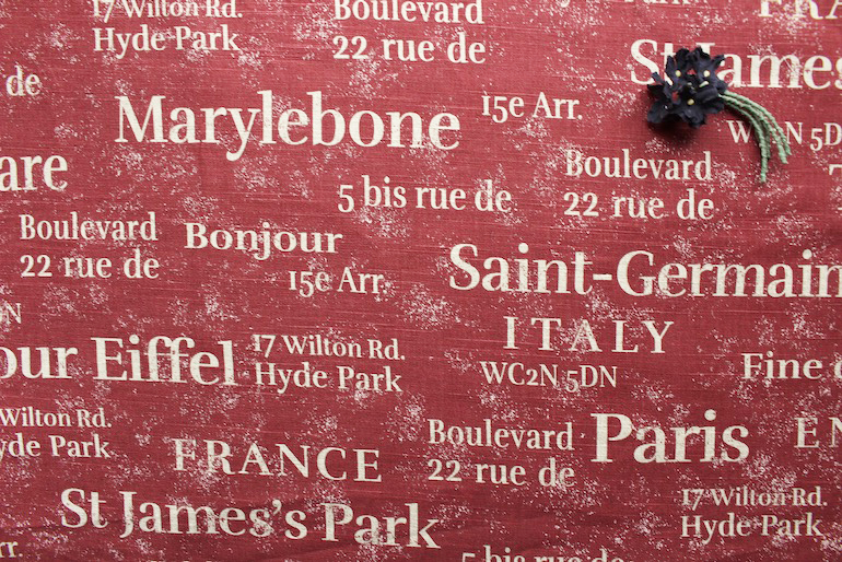 Jca綿麻ダブル巾英字柄ジェイムスパーク 赤